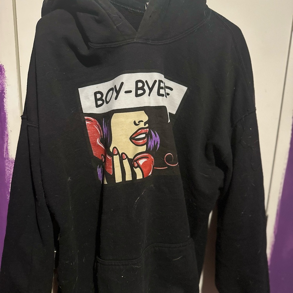 Gildan Black Hoodie with Graphic Print‼️STAINED‼️
